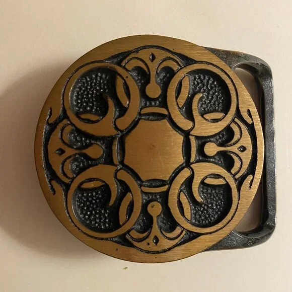 BRASS BELT BUCKLE NEW - Picture 1 of 4